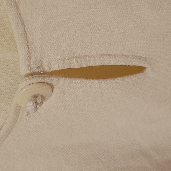 100% Cotton long sleeve pullover with front pockets in 3X by Liz & Co - Picture 3 of 8